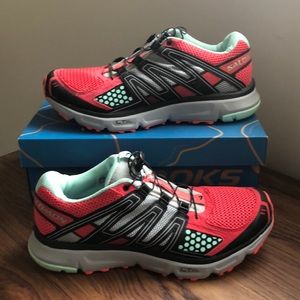 Solomon XR mission trail running shoes
